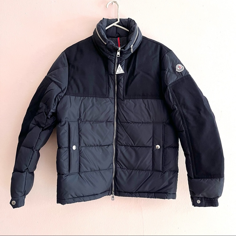 Moncler Black Norme Afnor Puffer down size 2 Mens jacket